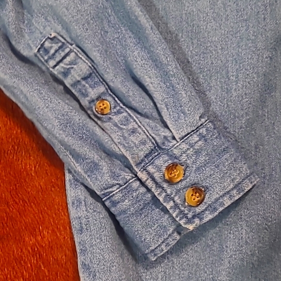 Forever 21 Denim Button-Down Long-Sleeve Top Size Small - Picture 7 of 9